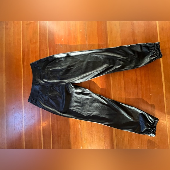 NWOT Paige High Rise Pleated Mayslie Joggers Size 2 - Picture 8 of 16